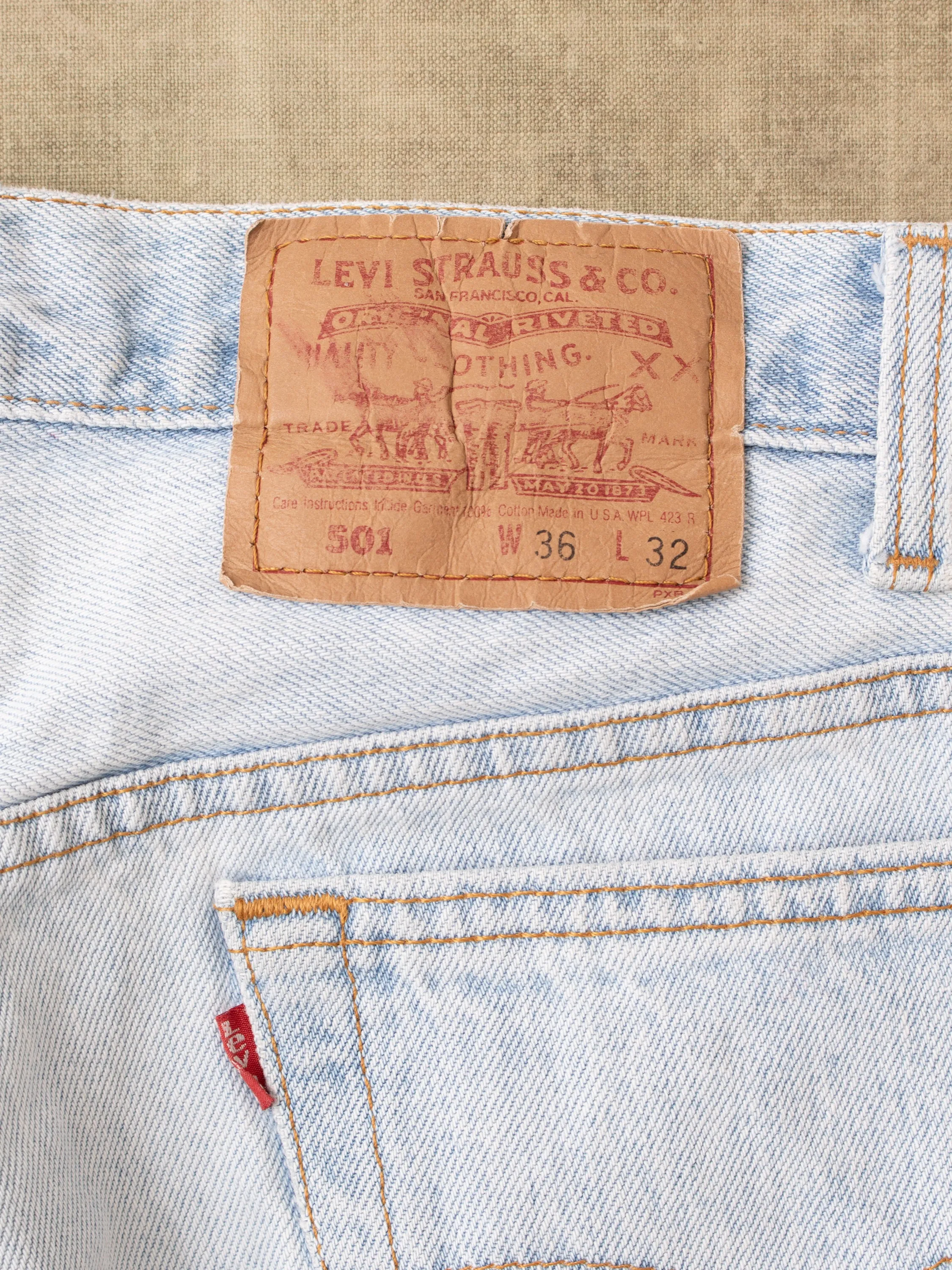 No. 44 Vintage 90's Made in USA Levi's 501 Jeans W36/L32