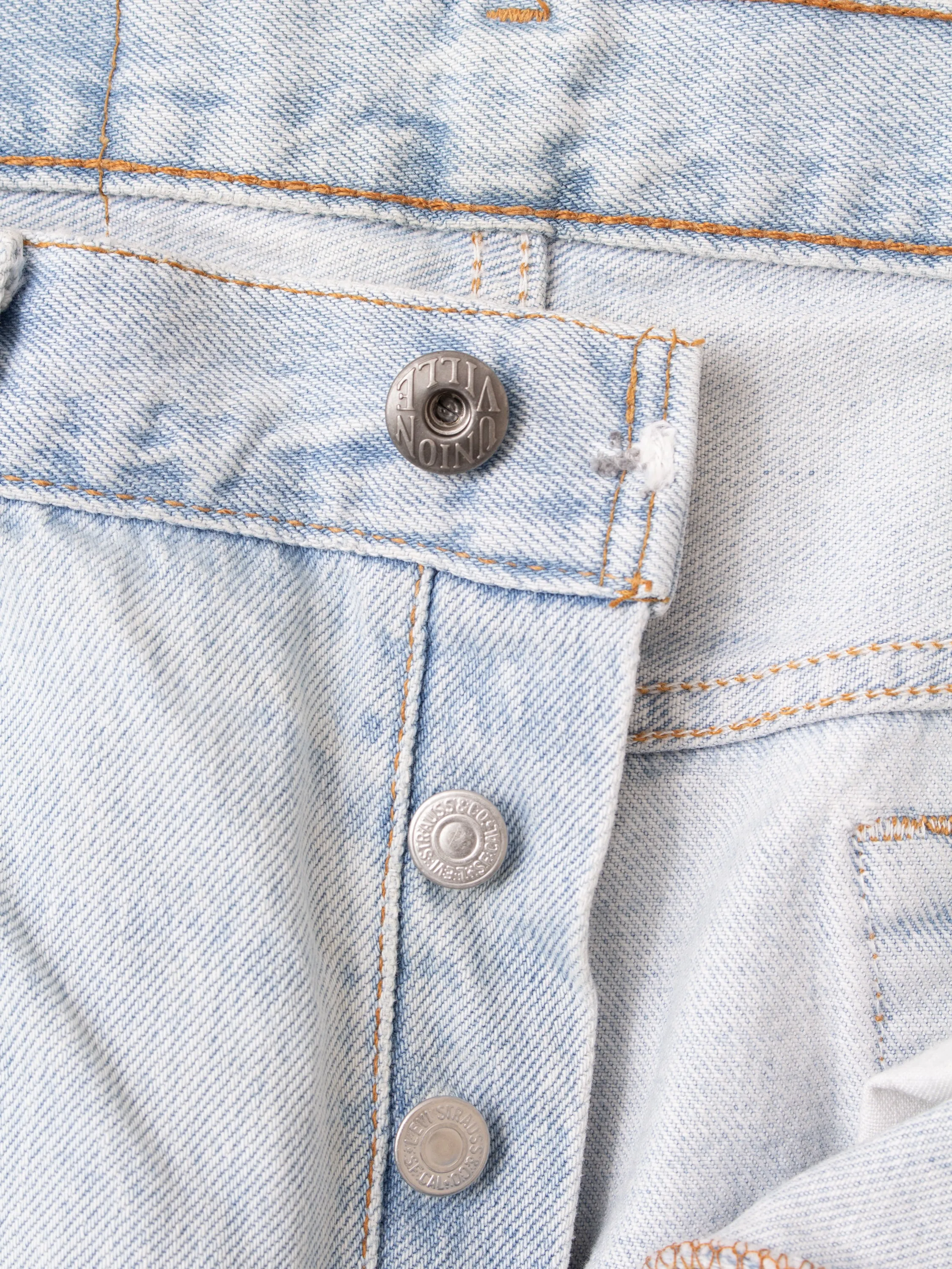 No. 44 Vintage 90's Made in USA Levi's 501 Jeans W36/L32