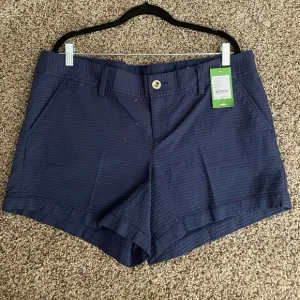 NWT Lilly Pulitzer navy blue pattern shorts