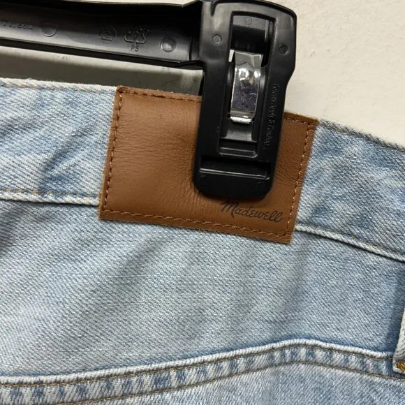 NWT Madewell The Curvy Perfect Vintage Jean Chesthunt Wash 32