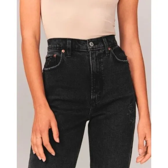 NWT Womens Plus Size 22 SHORT Abercrombie &amp; Fitch 90’s Straight High Rise Jeans