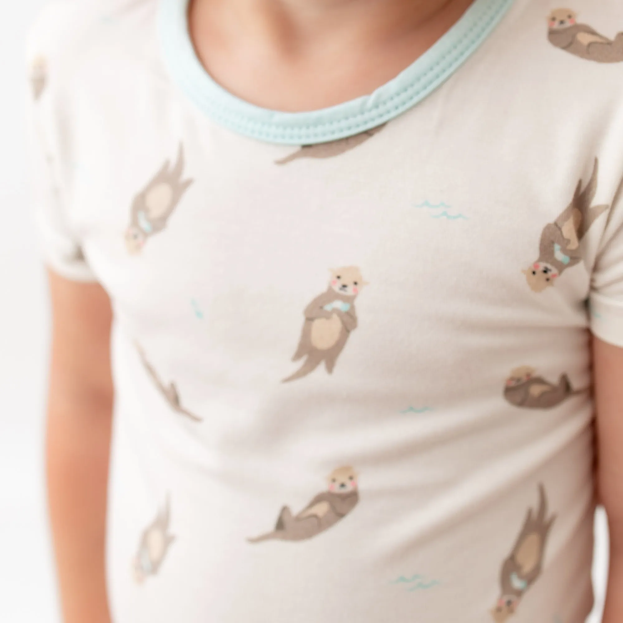 Otter Short Sleeve Pajama Set