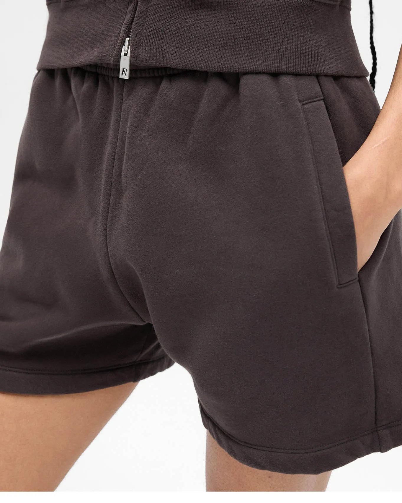 Owners Club Short - Black Coffee