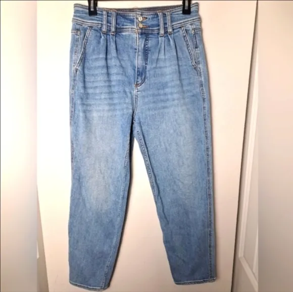 Pilcro Jeans Pleated Denim Trouser Jean High Waist Vintage Style Light Wash