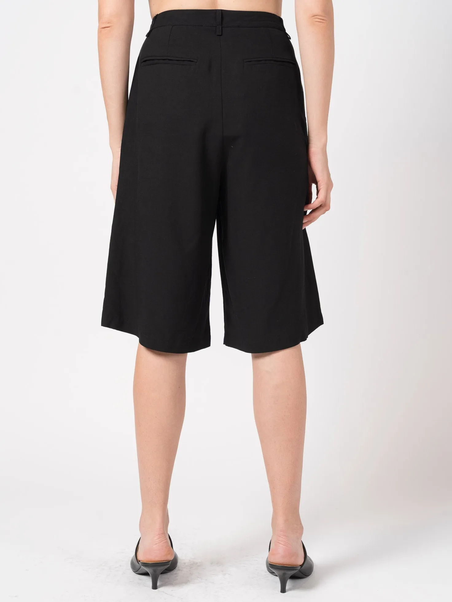 Pleated Bermuda Shorts