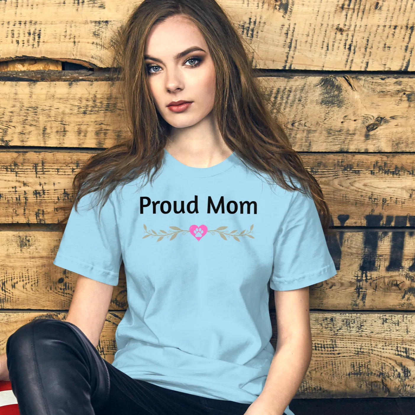 Proud Dog Mom T-Shirt - Light
