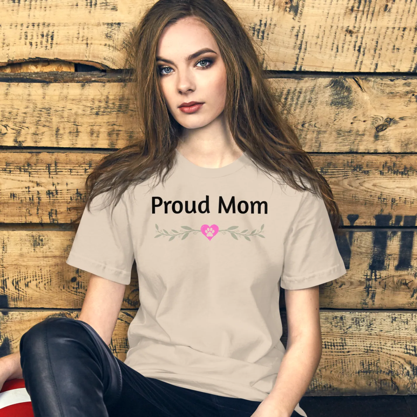 Proud Dog Mom T-Shirt - Light