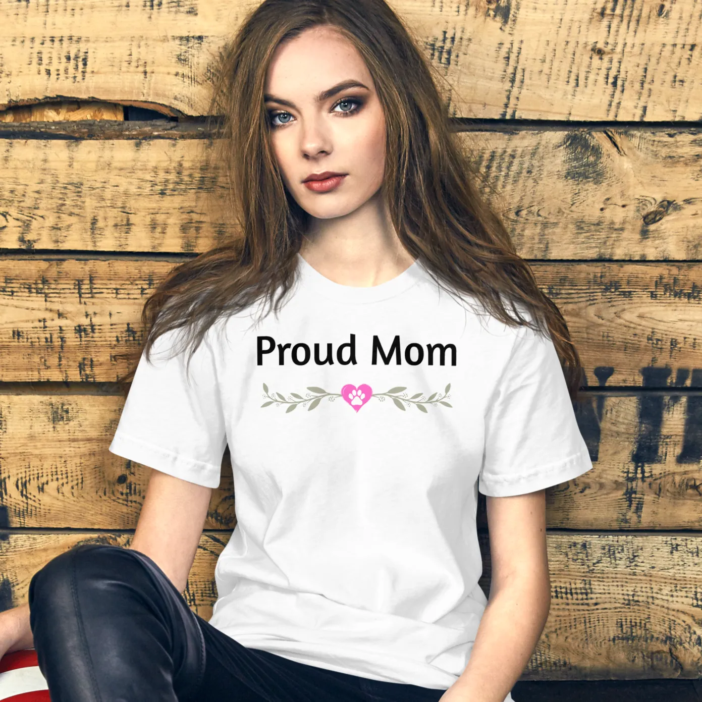 Proud Dog Mom T-Shirt - Light