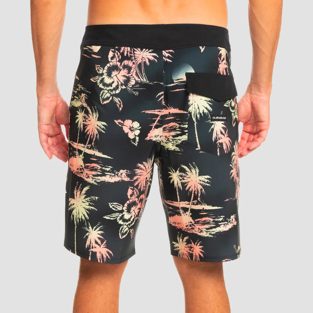 Quiksilver Surfsilk QS 69 19" Boardshorts Black