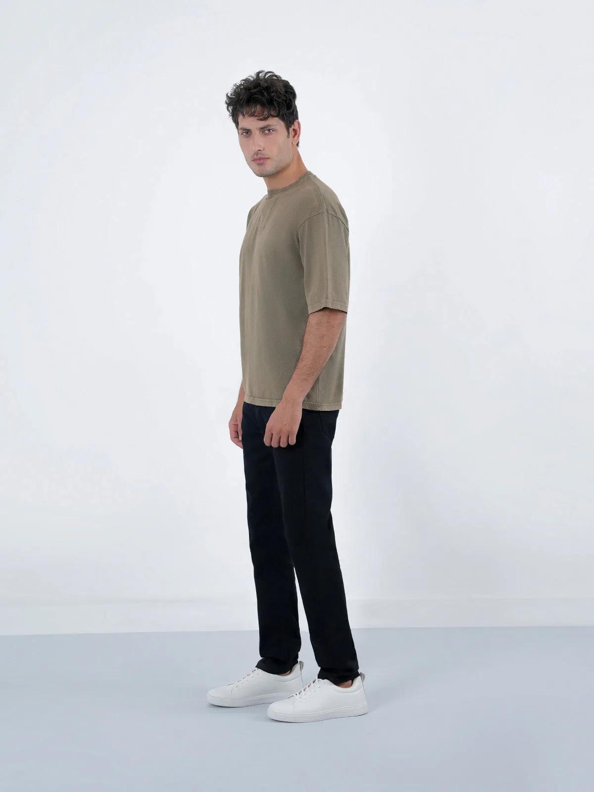 "AIRI" Casual Slim Fit Denim Jeans