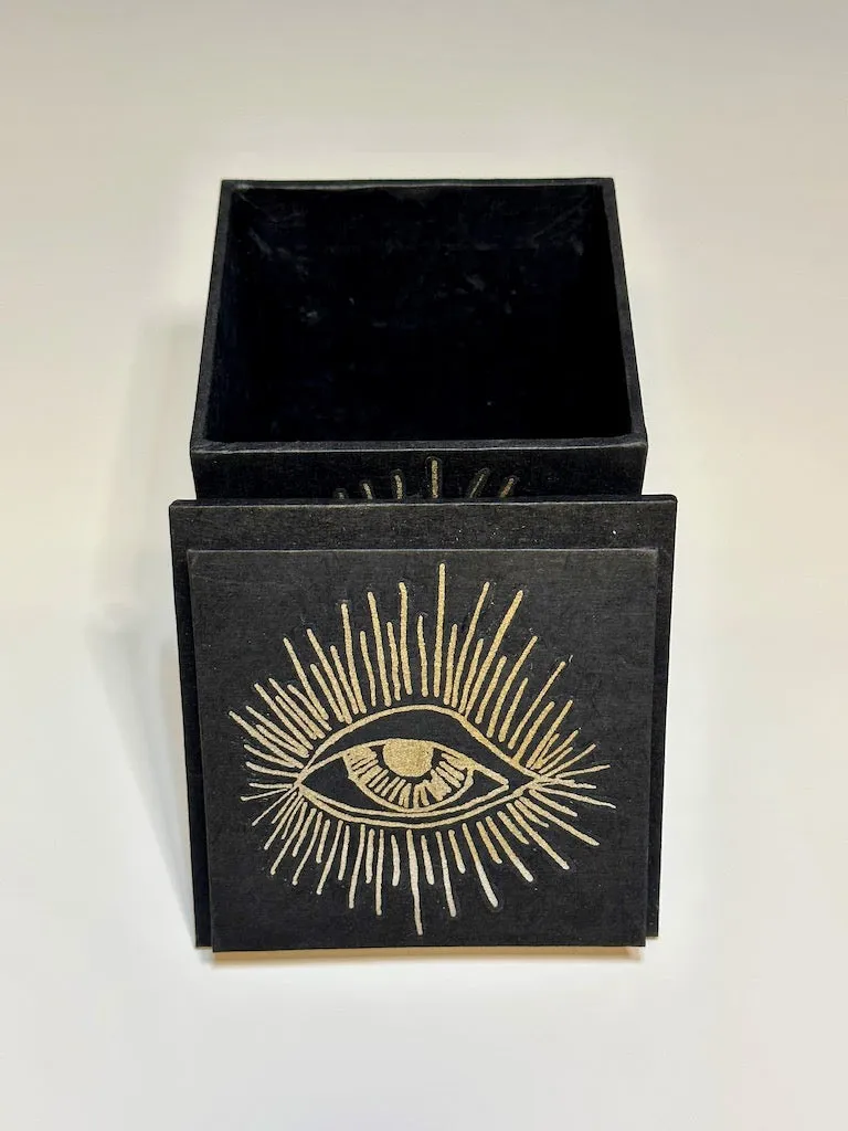 "THE EYES HAVE IT" HANDMADE BOX WITH MIXED MEDIA