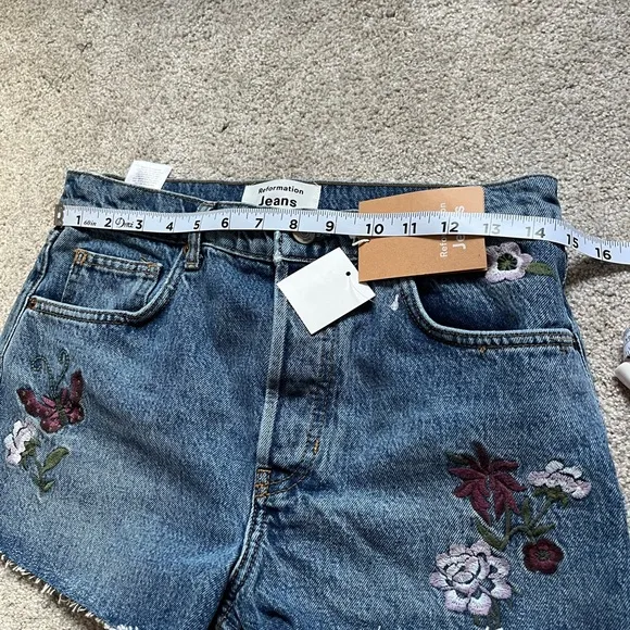 Reformation Cotton Charlie Launa Floral Embroidered Denim Cut Off Shorts Sz 27