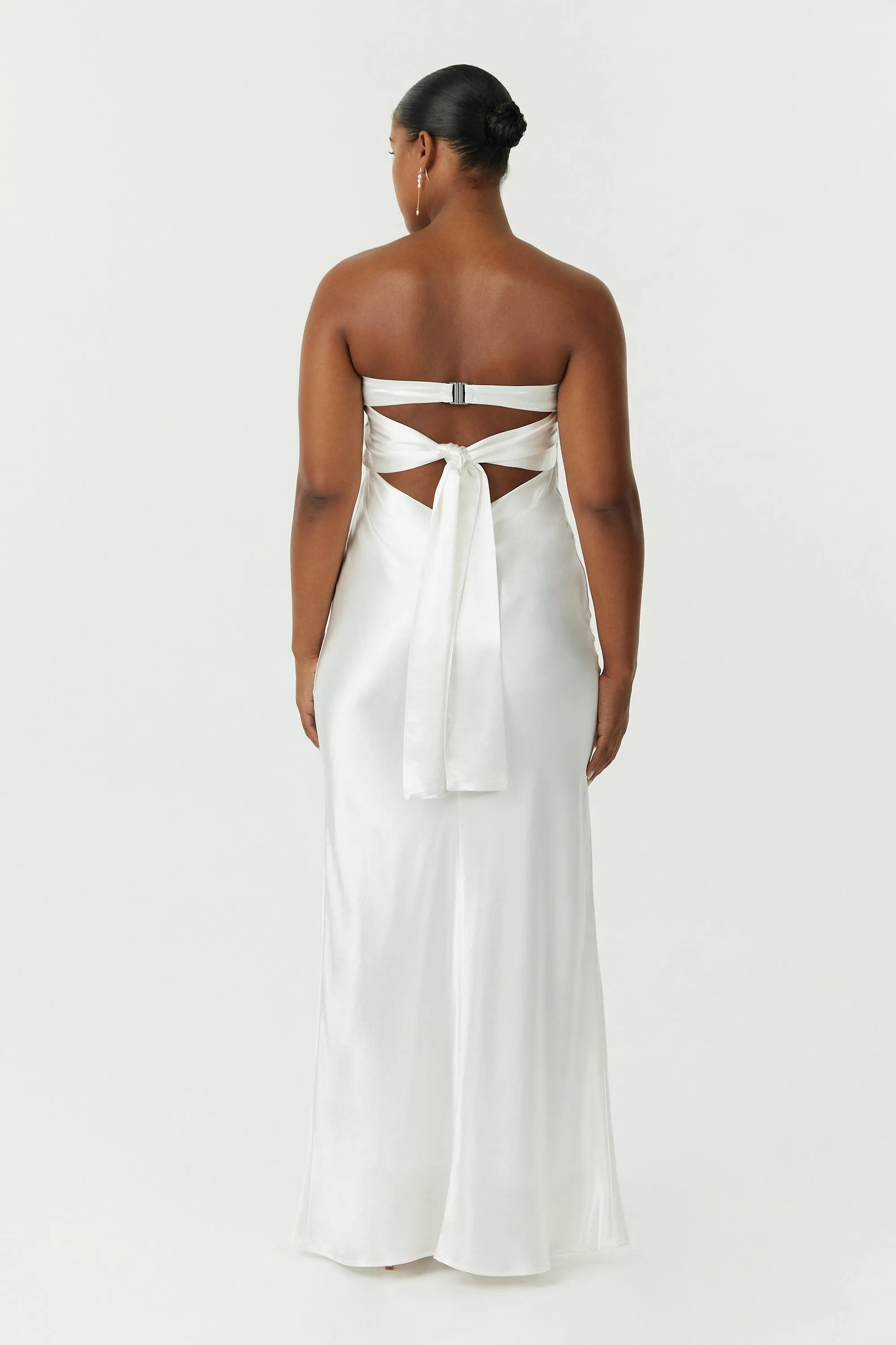 SATIN TIE BACK STRAPLESS MAXI | POWDER WHITE
