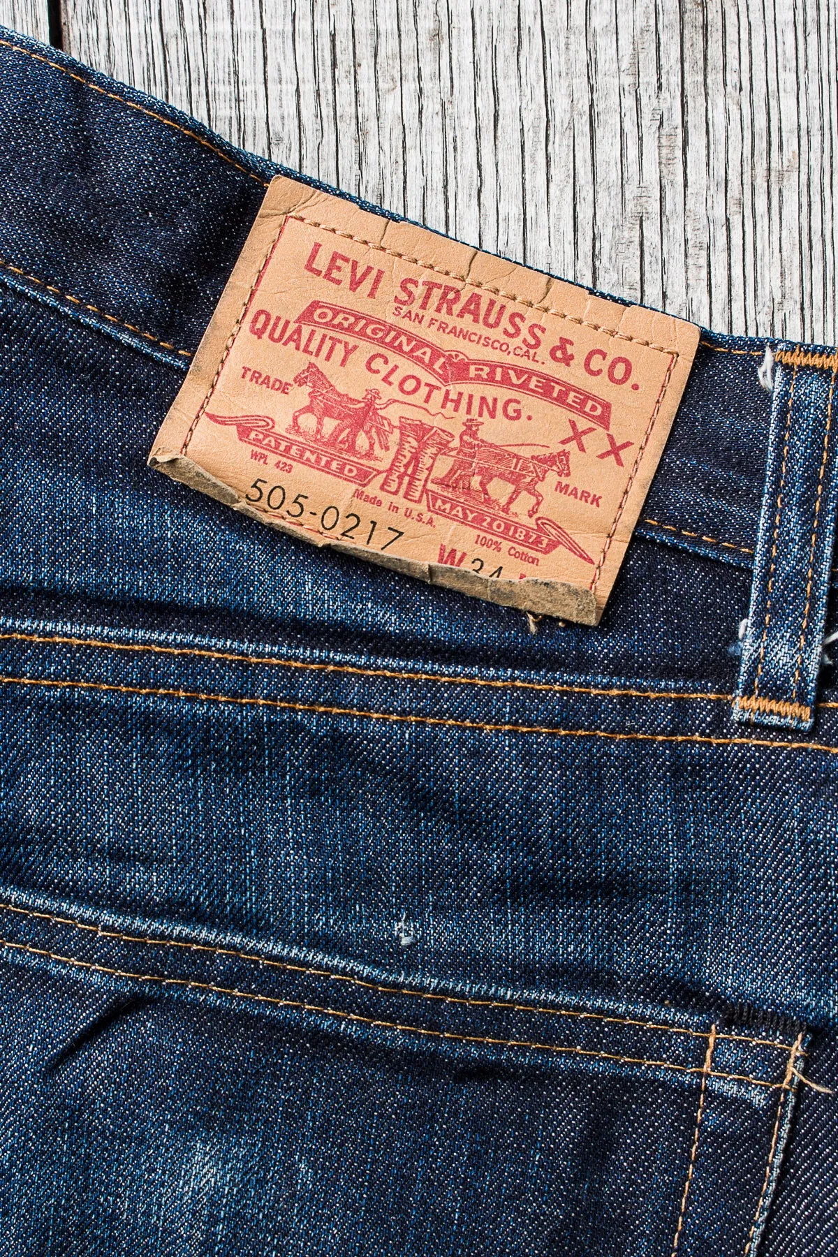 Second Hand Levi's Vintage Clothing Made in USA 1967 505 Jeans W 34