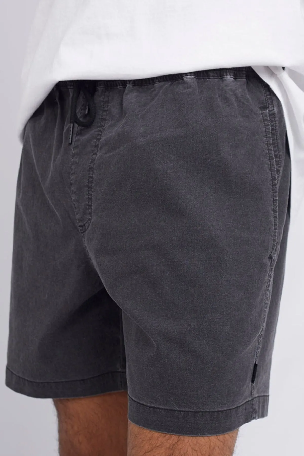 Silent Theory Dos Beach Short