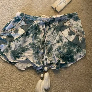 Summer shorts Size Medium