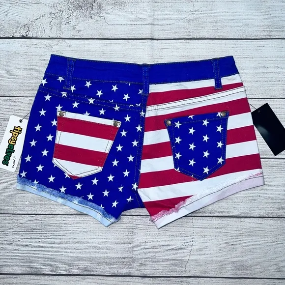Tipsy Elves Patriotic American Flag Spliced Jean Shorts 💗