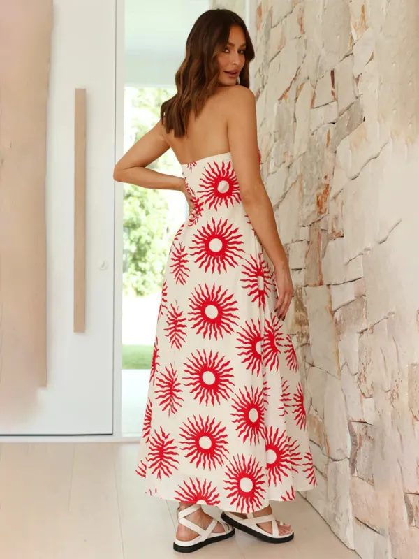 Tropical Print Strapless Maxi Dress with Flowy Design