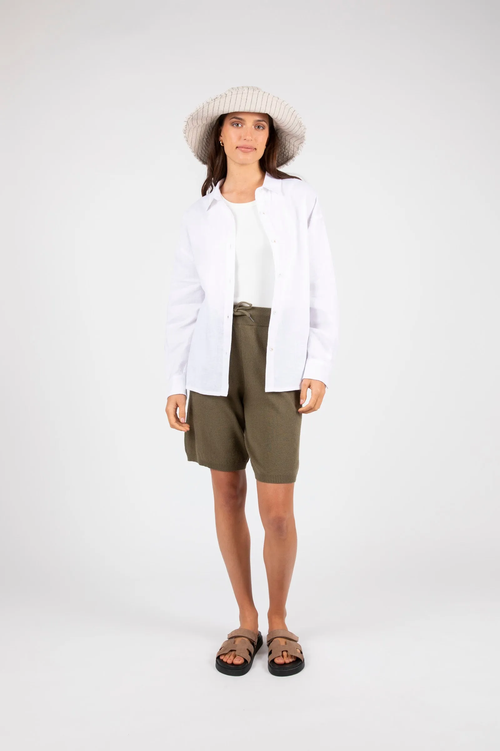 Villa Bermuda Knit Short - Olive