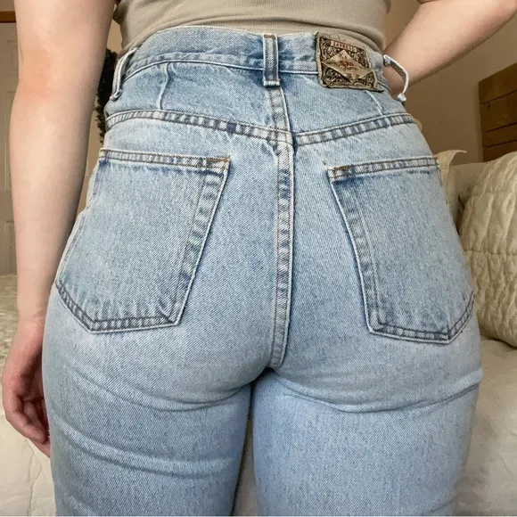Vintage Express High Waisted Jeans