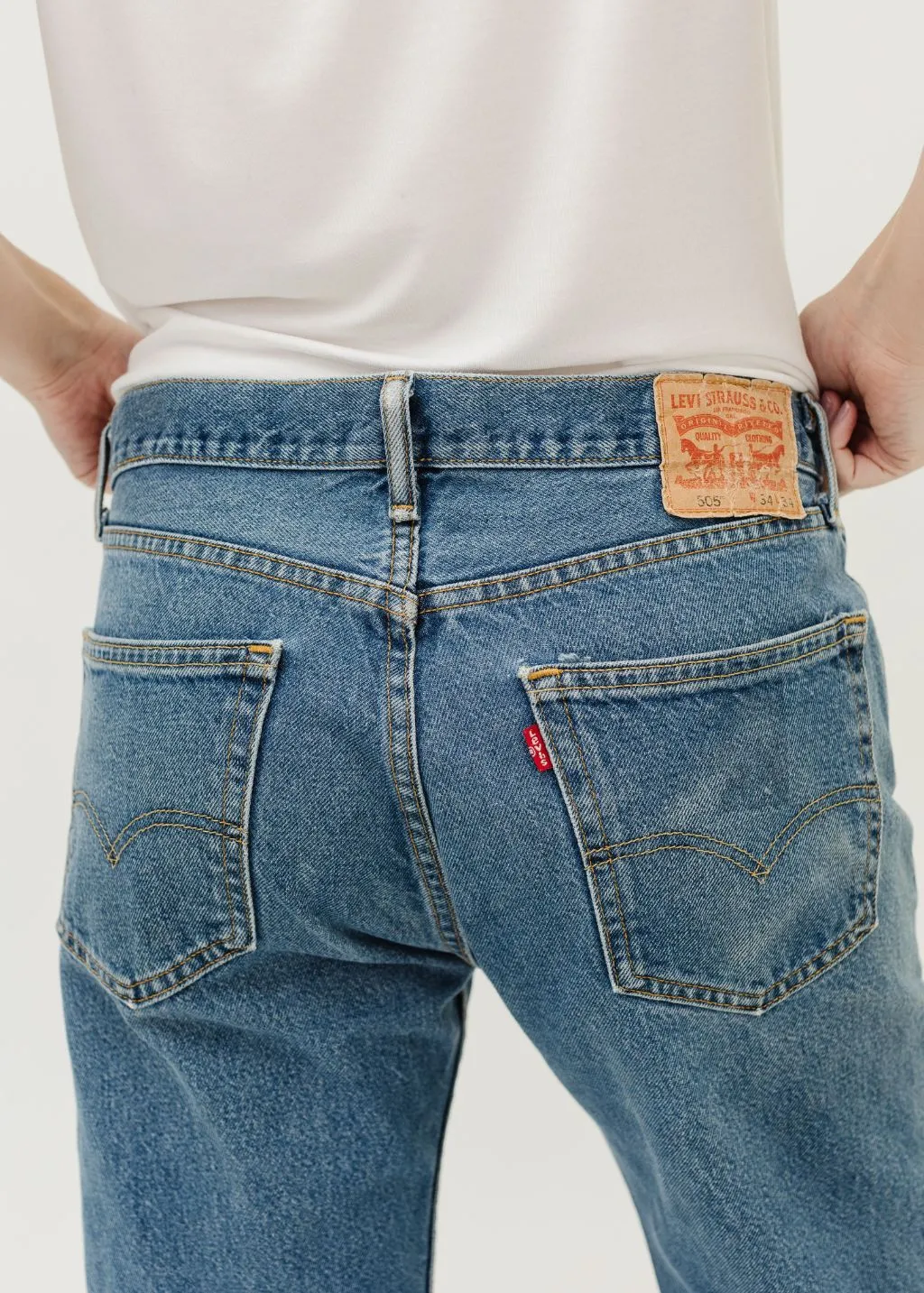 Vintage Levi's 505 W34xL34 - Style B