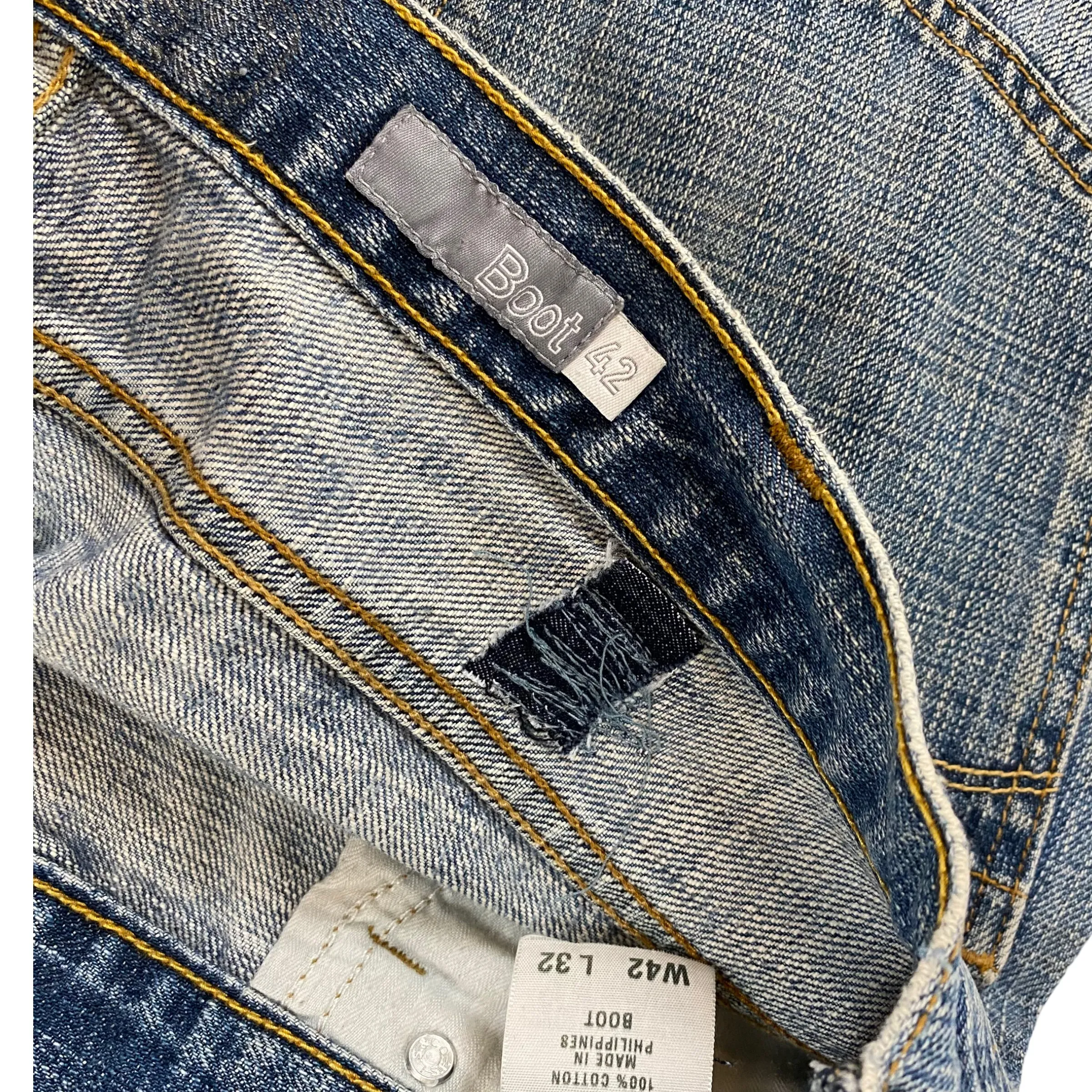 Vintage Levi’s Boot Cut Silver Tab Jeans