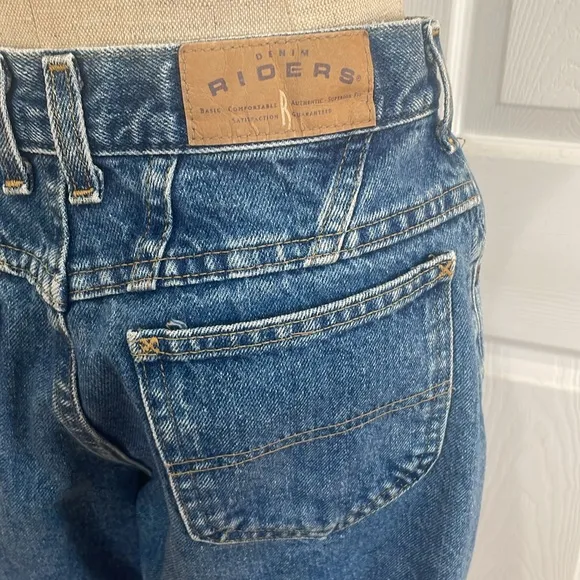 Vintage riders by Lee blue high waisted jeans women’s size 8P