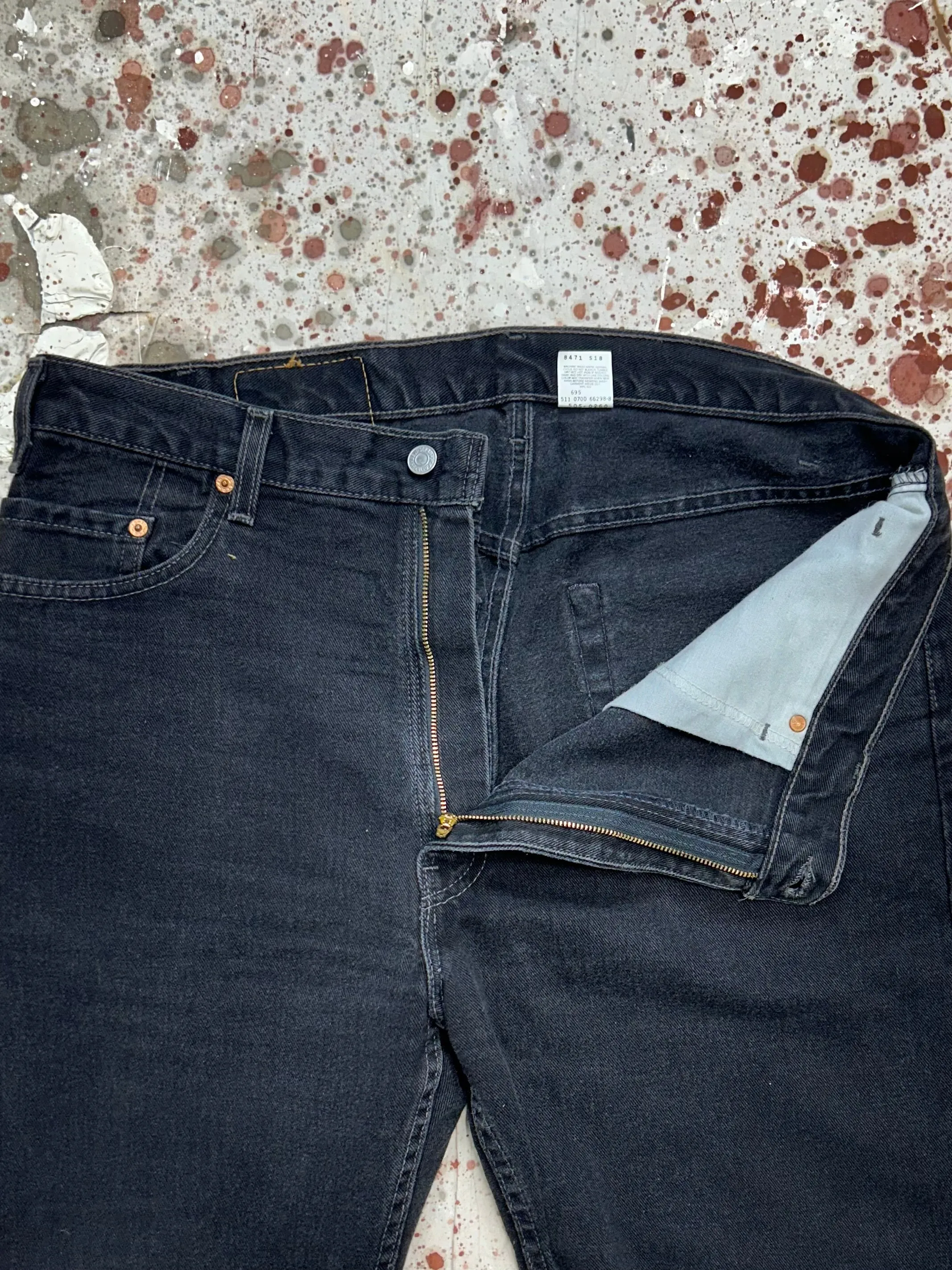 Vintage USA Levi's 505 Black Denim Jeans (JYJ1024-342)