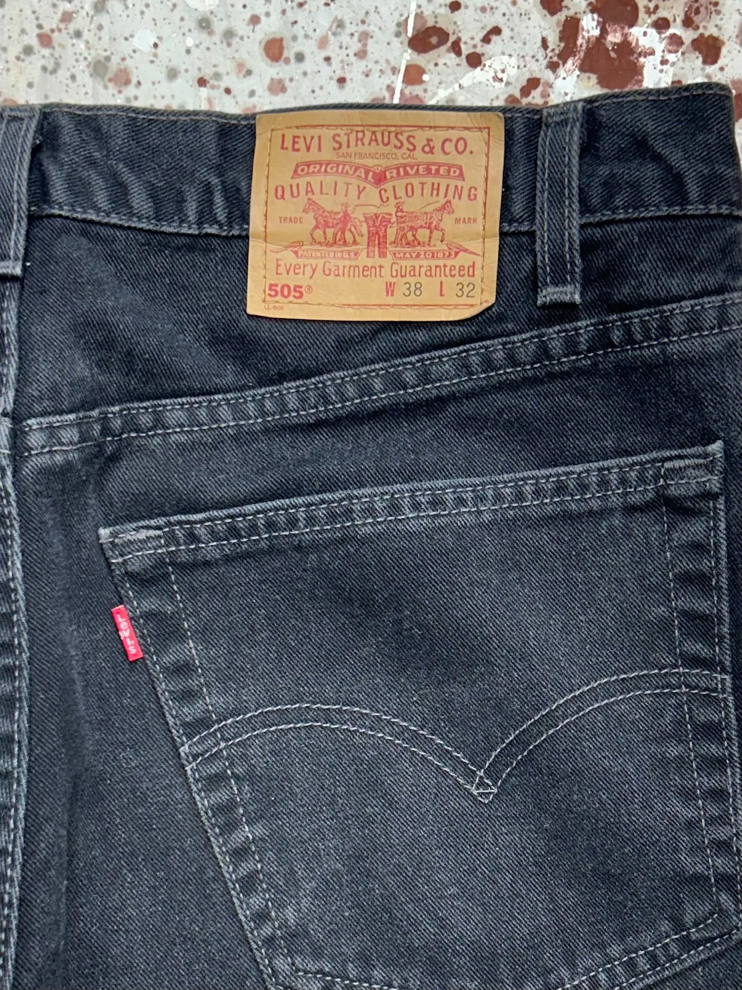 Vintage USA Levi's 505 Black Denim Jeans (JYJ1024-342)