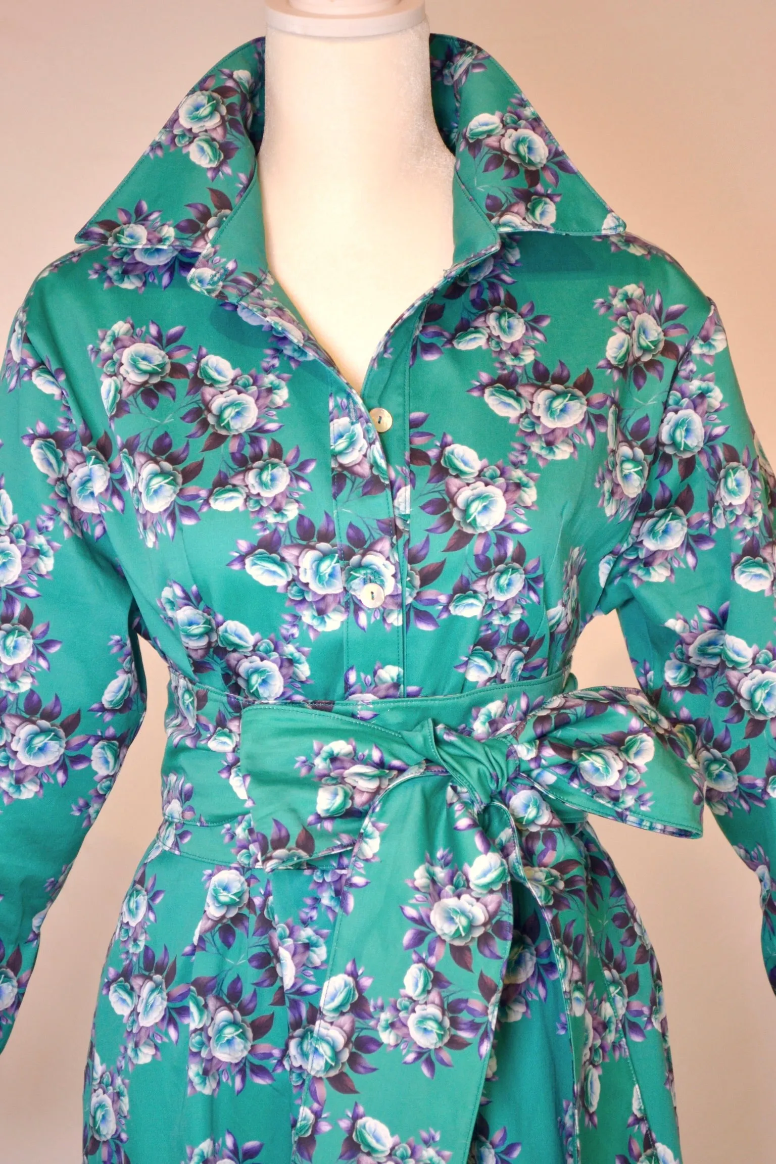 Waverly Tiered in Smoky Navy on Vermillion Camellia