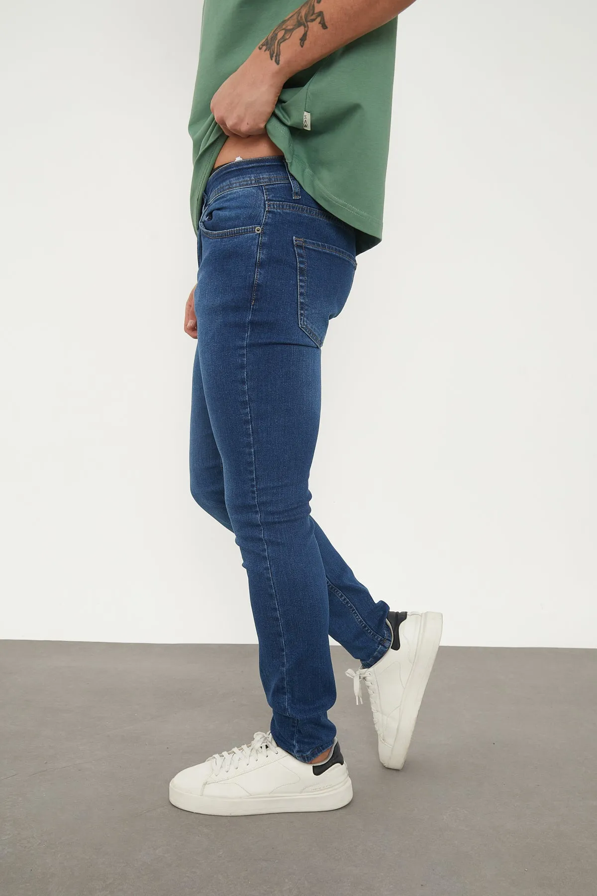 Wolfe Denim Slim Fit Jeans – Deep Blue