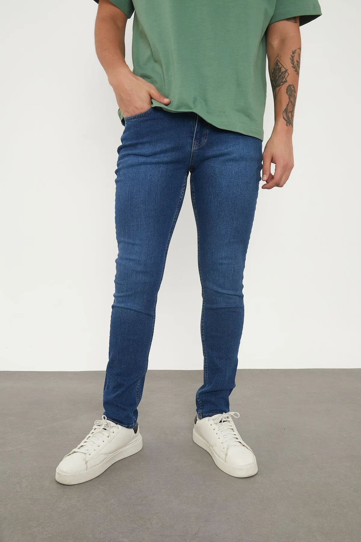 Wolfe Denim Slim Fit Jeans – Deep Blue
