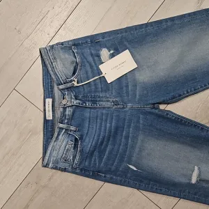 Womens jeans