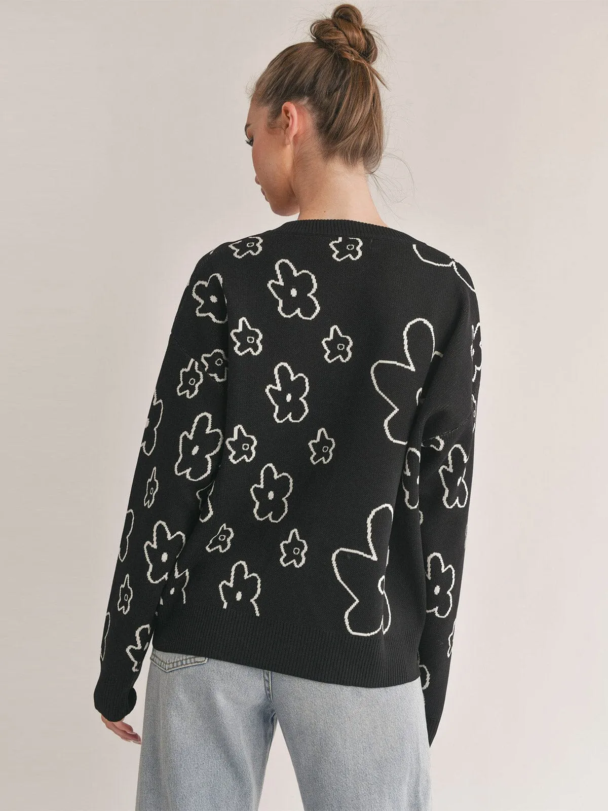 WOMEN'S LONG SLEEVE FLOWER PRINT PULLOVER SWEATER