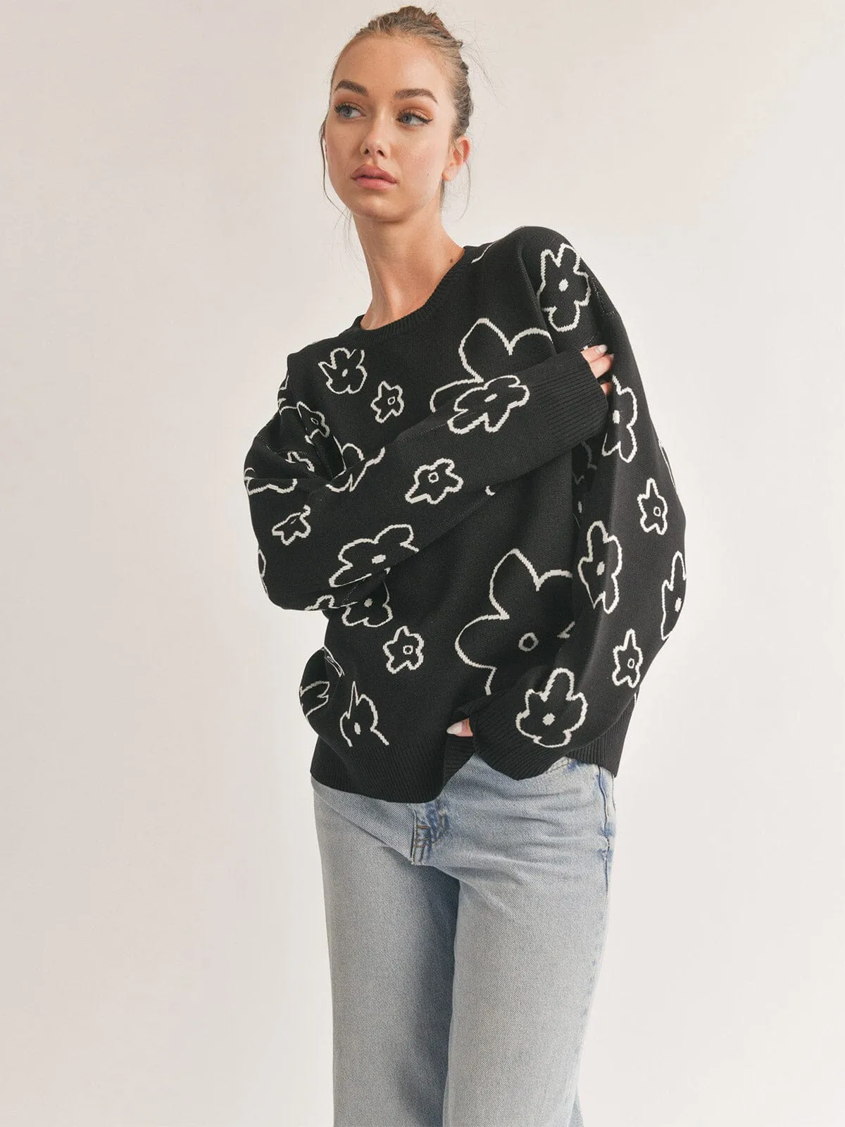 WOMEN'S LONG SLEEVE FLOWER PRINT PULLOVER SWEATER