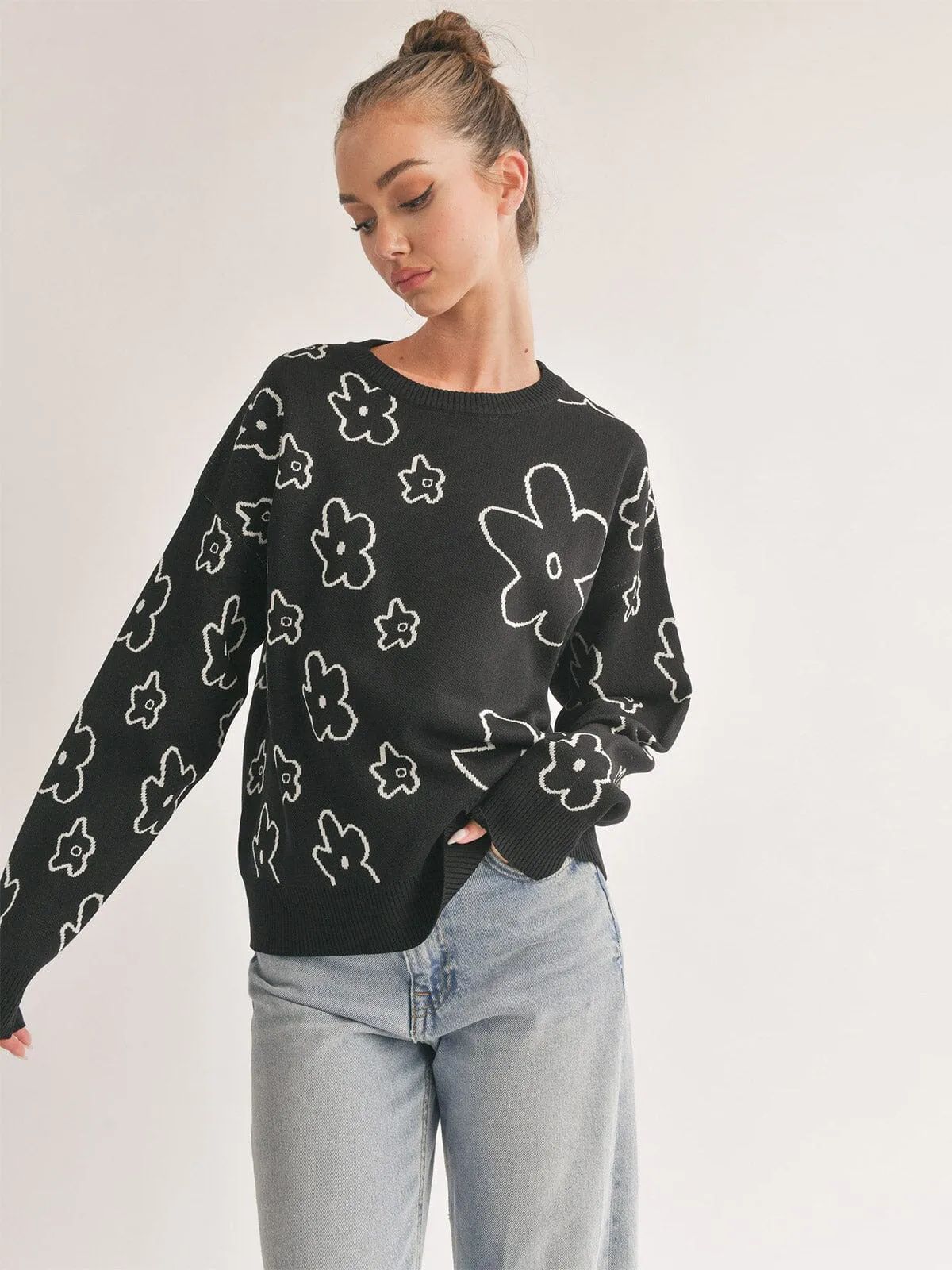 WOMEN'S LONG SLEEVE FLOWER PRINT PULLOVER SWEATER