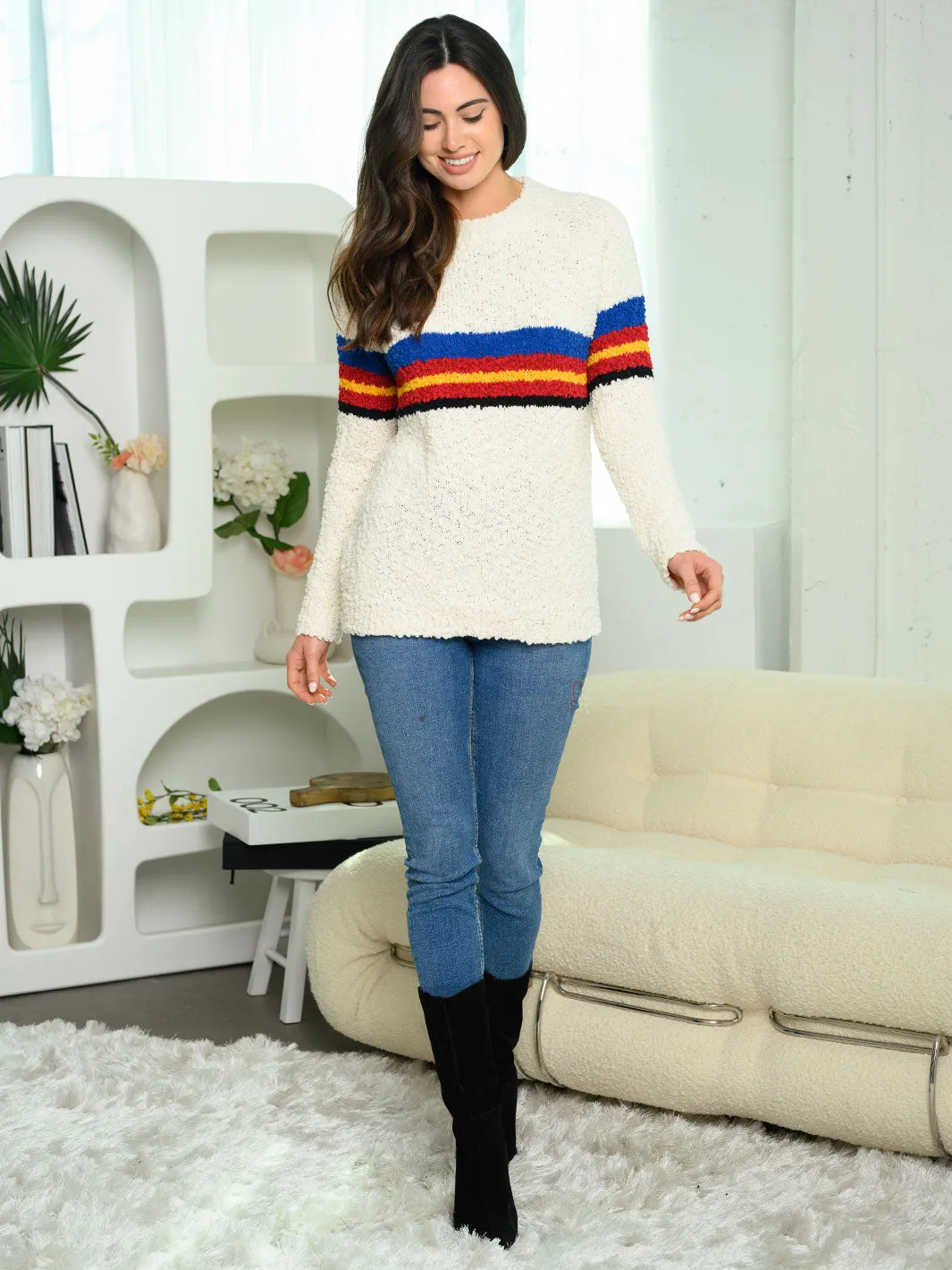 WOMEN'S LONG SLEEVE FUZZY COLOR BLOCK SWEATER