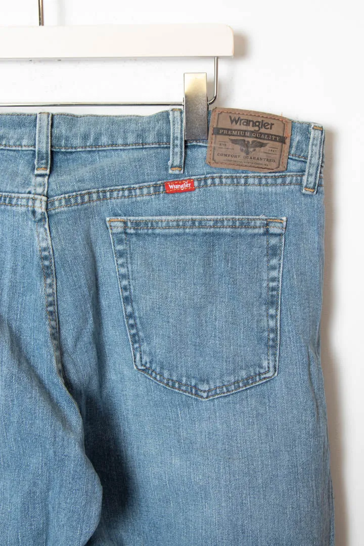 Wrangler Light Wash Baggy Denim Jeans (W38 x L28)